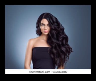 Ενδυνάμωση μελαχρινής ομορφιάς που γιορτάζει τη διαφορετικότητα των σγουρά, σπαστά και ίσια μαλλιά 2 Ενδυνάμωση μελαχρινής ομορφιάς: Αγκαλιάζοντας τη διαφορετικότητα στο χτένισμα