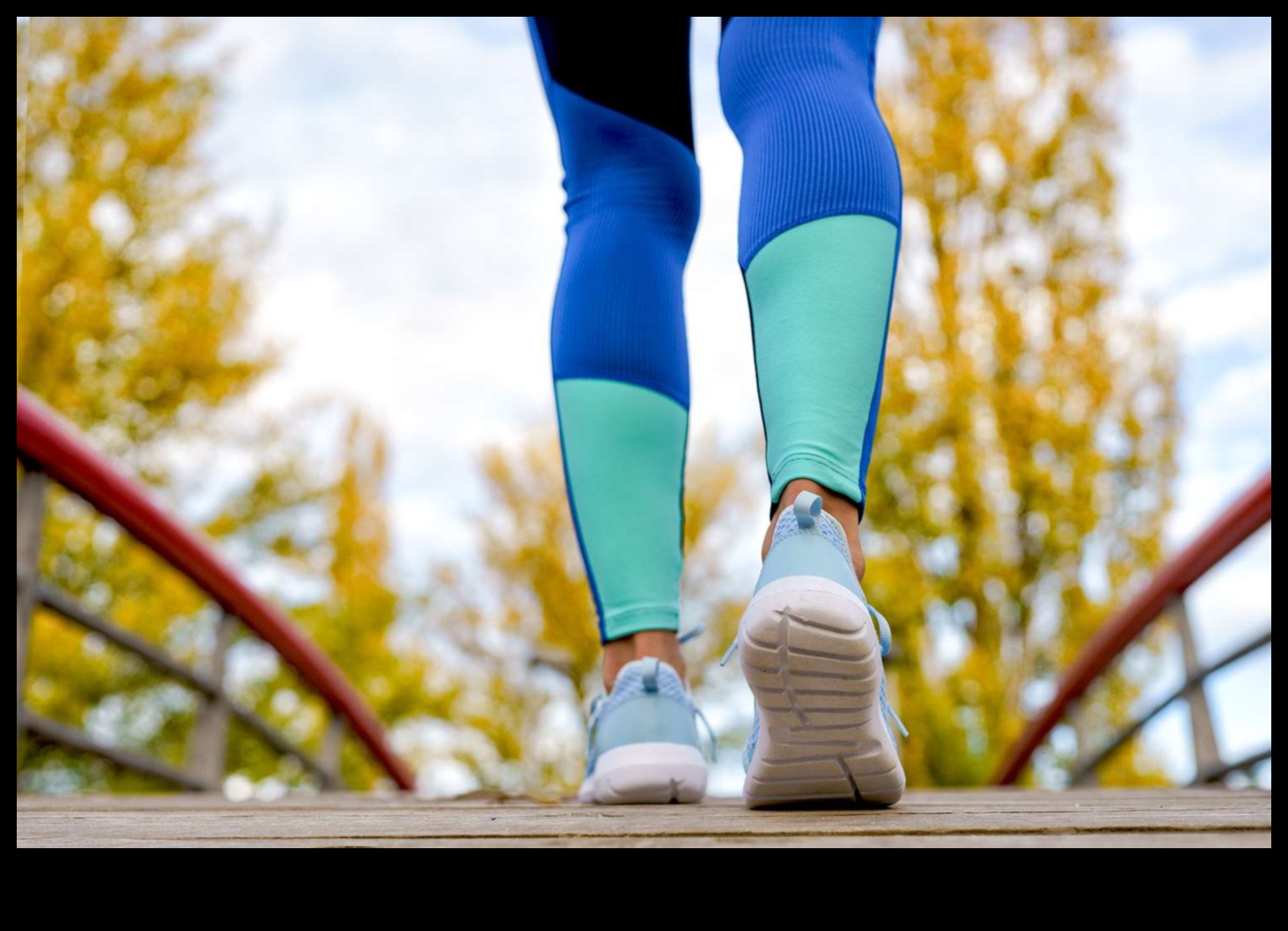 Περπατήστε δυνατά Ένας ήπιος τρόπος για να ενισχύσετε την απώλεια βάρους και να βελτιώσετε την υγεία 4 Stroll Strong: Βελτίωση της διαχείρισης βάρους με γρήγορο περπάτημα