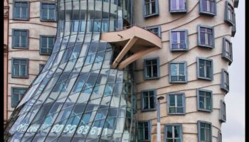 Structural Delights: Exploring the World of Architectural Arts