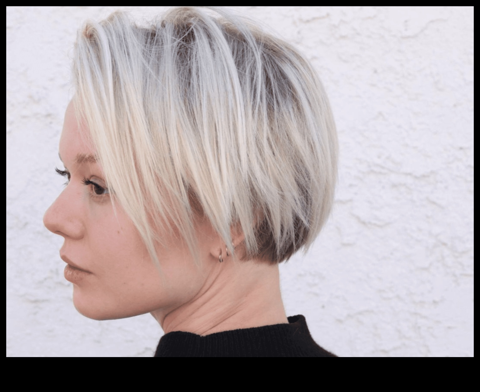 Κατακτήστε τα κομψά κοντά κουρέματα μινιμαλισμού για μοντέρνα εμφάνιση 1 Mastering Minimalism: Anfortless κοντά κουρέματα για μοντέρνα γοητεία