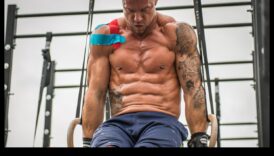 Το Dynamic Arm Duo Σμιλεύει δυνατά, ισορροπημένα μπράτσα με αυτές τις 7 ρουτίνες προπόνησης 1 Dynamic Arm Duo: Ανύψωση της φυσικής κατάστασης με ισορροπημένες ασκήσεις δικέφαλου και τρικεφάλου